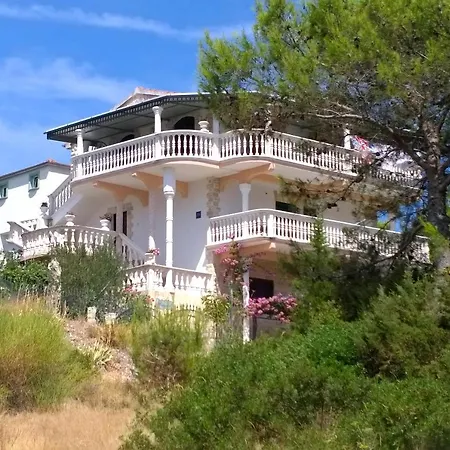 By The Sea Grebastica, Sibenik - 5270 Apartment *