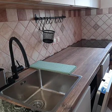 Apartment By The Sea Grebastica, Sibenik - 5270 Grebastica