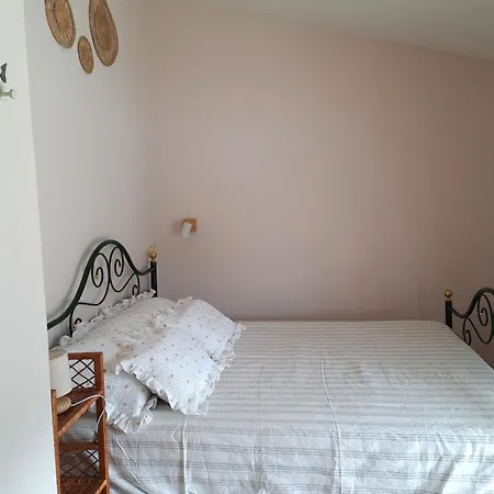 Apartment By The Sea Grebastica, Sibenik - 5270 Grebastica