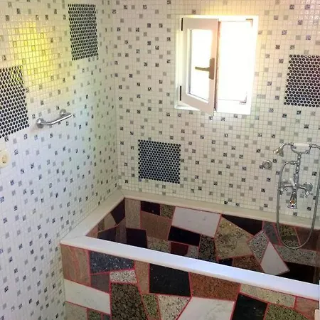 Appartamento By The Sea Grebastica, Sibenik - 5270