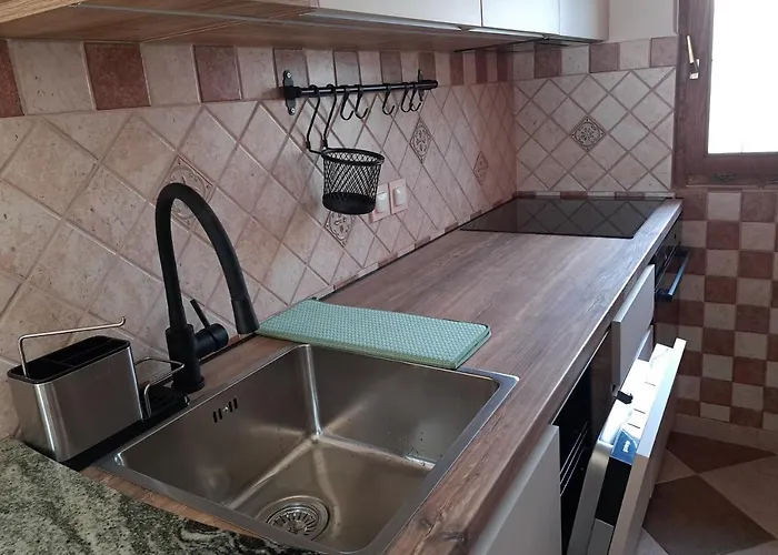 Apartman By The Sea Grebastica, Sibenik - 5270 Grebastica