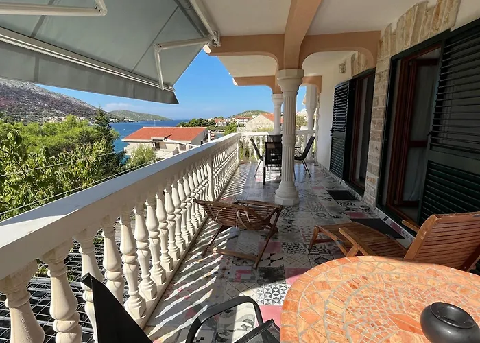 By The Sea Grebastica, Sibenik - 5270 Appartement *